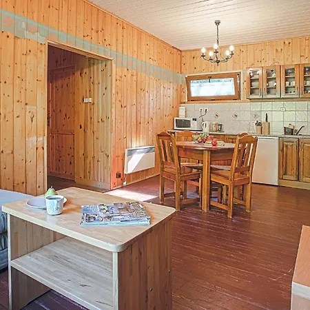 In With Sauna *
